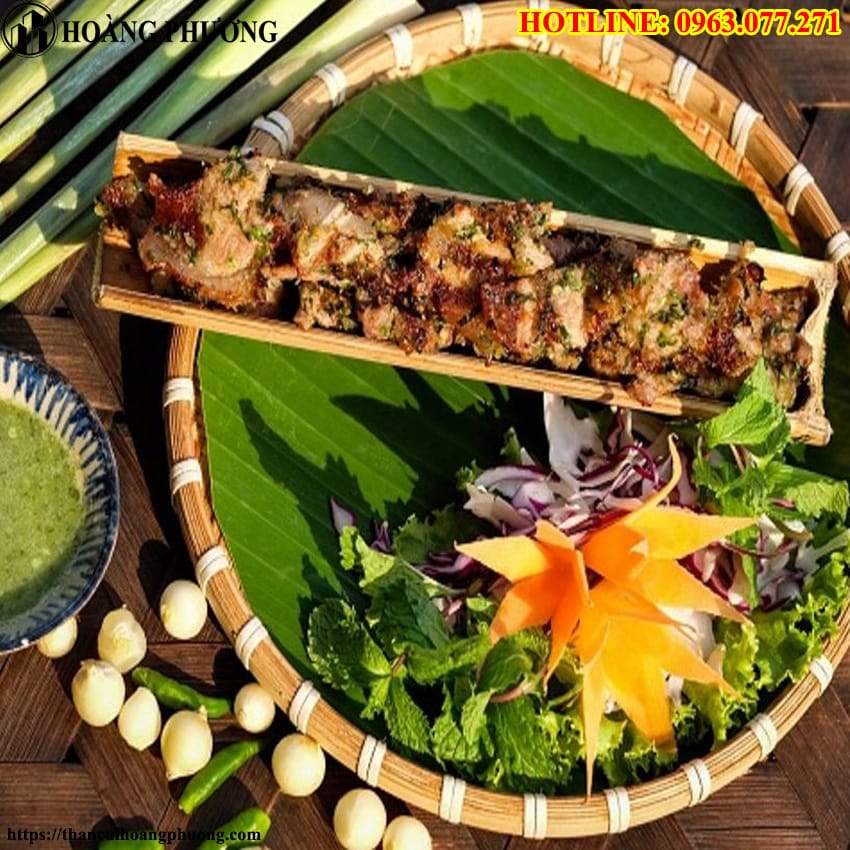 cách làm gà nướng ống tre bằng than củi